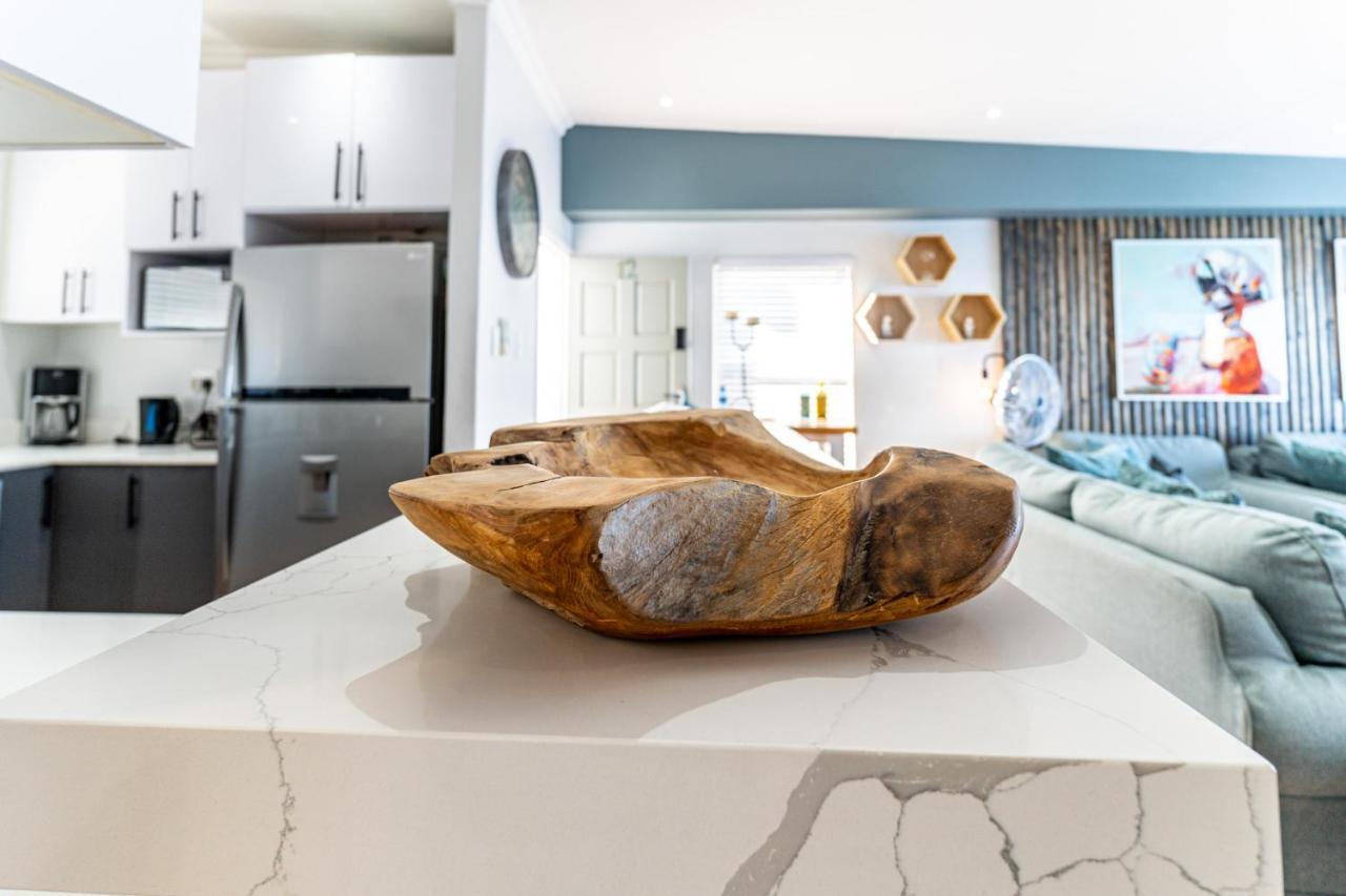 Beach Front Penthouse Apartment Ballito Esterno foto
